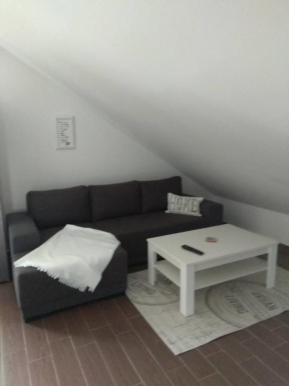 Apartment Pod Lesem